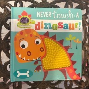 Good used condition. Wonderful children’s book.